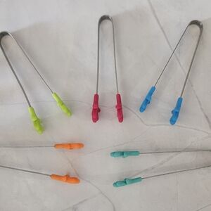 Multipurpose Mini Silicone-Tip Kitchen Tongs - Assorted Colors